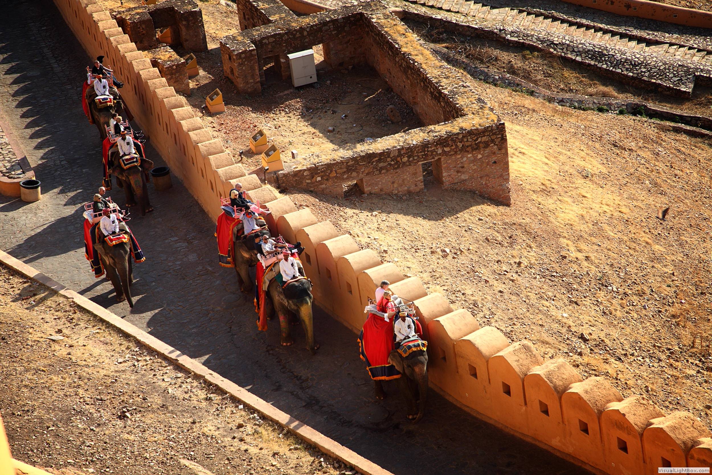 Foto La seconda parte del
                        viaggio tra Jaipur, Fatehpur sikri, Agra, Horchha e Khajurao