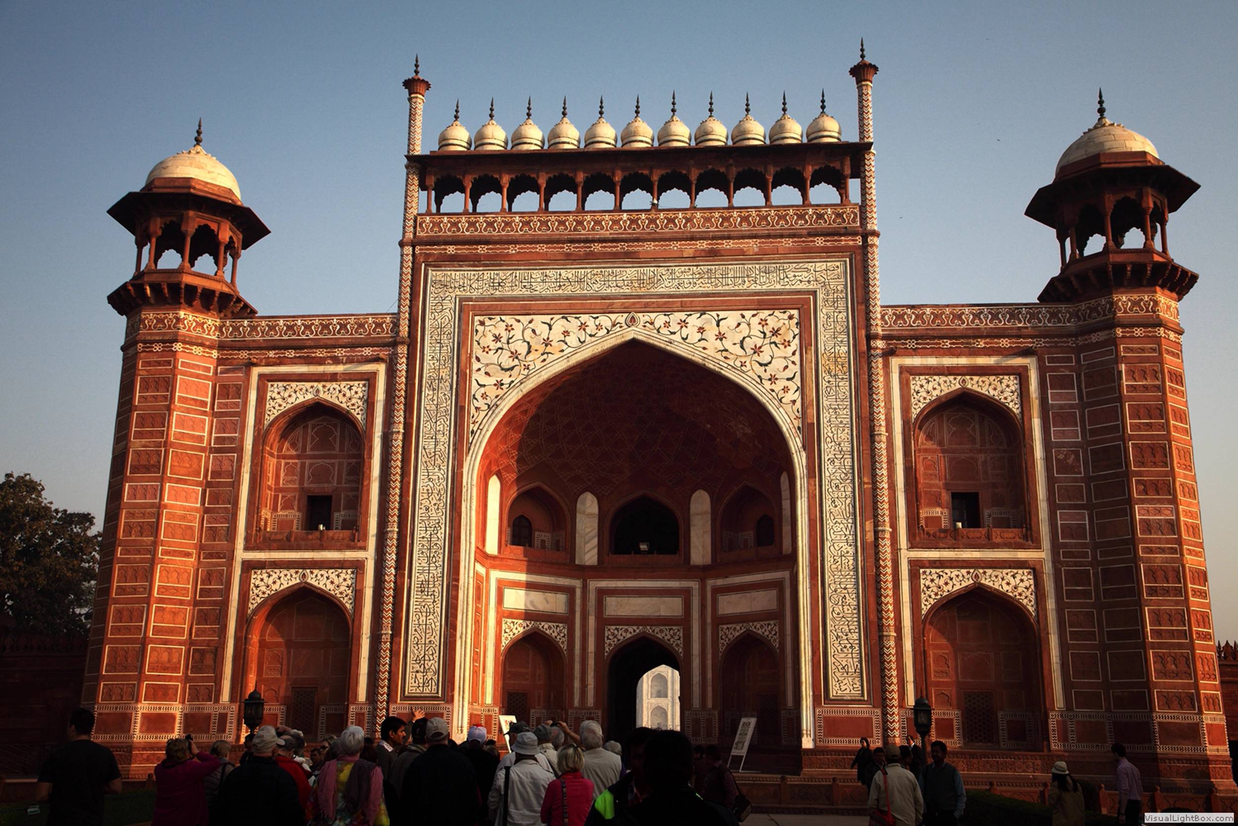 Foto La seconda parte del
                        viaggio tra Jaipur, Fatehpur sikri, Agra, Horchha e Khajurao