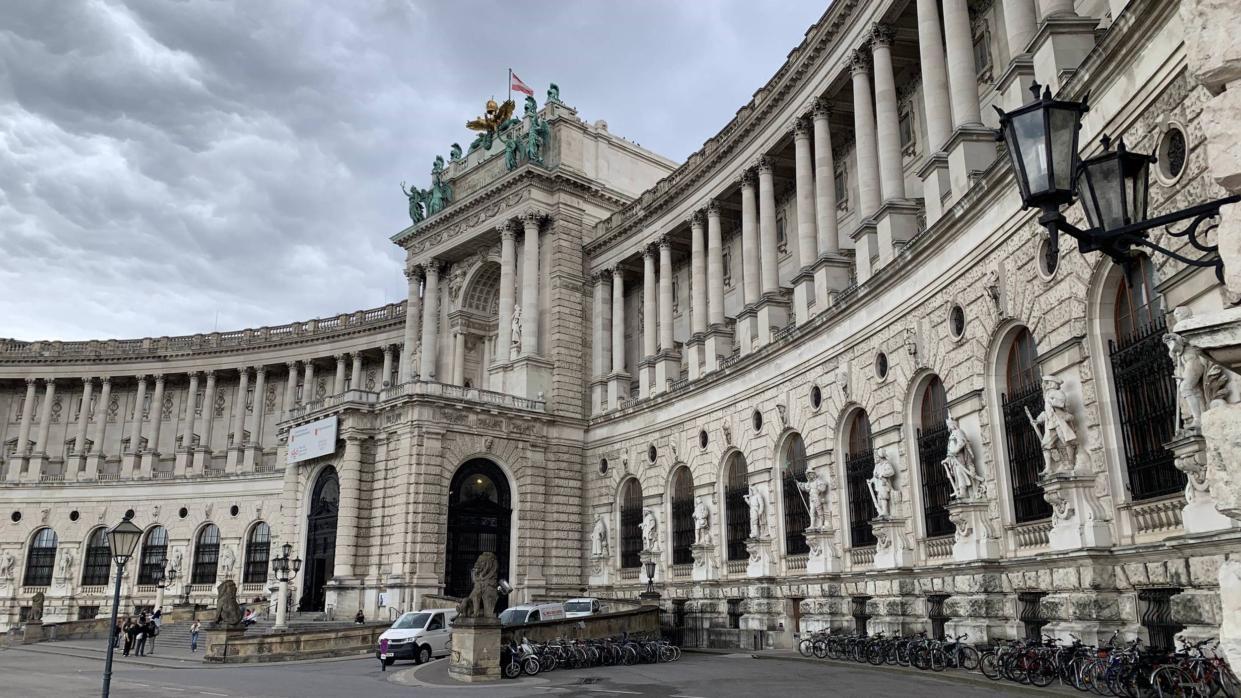 Foto In giro per
                        Vienna
